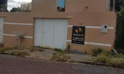 Casa com 3 dormitórios à venda por R$ 200.000,00 - Residencial Despraiado - Cuiabá/MT