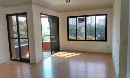 Apartamento com 3 quartos à venda na Rua Doutor Liráucio Gomes, 20, Cambuí, Campinas, 147 m2 por R$ 800.000