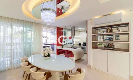 Casa com 3 quartos à venda na Avenida José Puccinelli, 1240, Cascata, Paulínia, 290 m2 por R$ 2.950.000