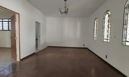 Casa com 3 quartos à venda na Rua Dona Elídia Ana de Campos, 695, Jardim Dom Bosco, Campinas, 167 m2 por R$ 800.000
