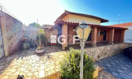 Casa com 3 quartos à venda na Rua Doutor Manoel Alexandre Marcondes Machado, 415, Jardim do Lago, Campinas, 206 m2 por R$ 780.000