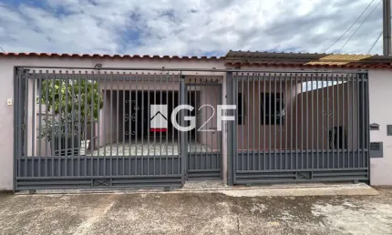 Casa com 4 quartos à venda na Rua José Mendes dos Santos, 297, Parque Jambeiro, Campinas, 261 m2 por R$ 640.000