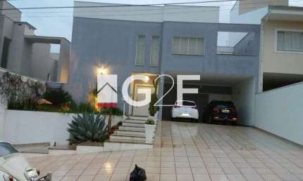 Casa em condomínio fechado com 5 quartos à venda na Rua Luiz Vaz de Camões, 484, Parque Lausanne, Valinhos, 434 m2 por R$ 1.800.000