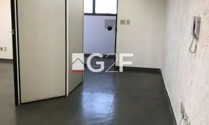 Sala comercial para alugar na Rua Sacramento, 126, Vila Itapura, Campinas, 45 m2 por R$ 1.500