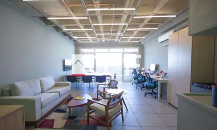 Sala comercial para alugar na Rua Barão Geraldo de Resende, 118, Botafogo, Campinas, 49 m2 por R$ 2.500