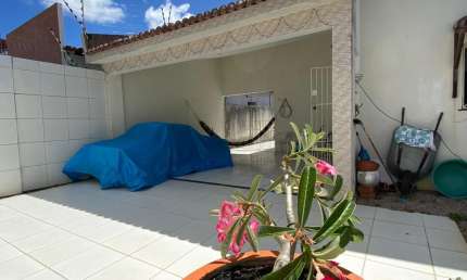 Vendo Excelente Casa Térrea de Rua no Caminho do Sol - Parnamirim/RN