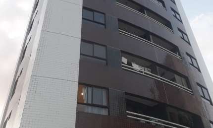 Vendo apartamento em Candelária com 55 metros quadrados