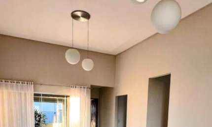 Vendo casa dúplex condomínio fechado bairro Parque das Nações com 245 metros quadrados