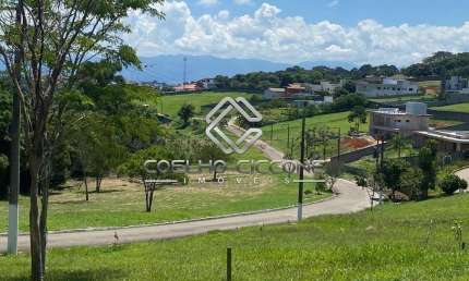 Terreno em condomínio fechado à venda no Chácaras Cataguá, Taubaté  por R$ 225.000