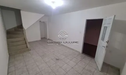 Casa com 3 quartos à venda no Nova Gerty, São Caetano do Sul  por R$ 630.000