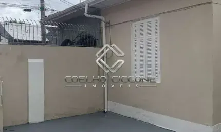 Casa com 2 quartos para alugar no Centro, São Caetano do Sul  por R$ 2.500