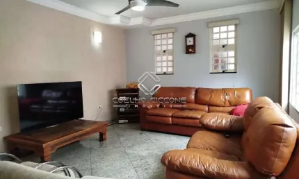 Casa com 4 quartos à venda no Olímpico, São Caetano do Sul  por R$ 1.150.000