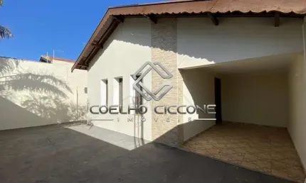 Casa com 3 quartos à venda na Vila Brasil, Pirassununga  por R$ 390.000