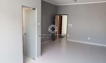 Sala comercial para alugar no Barcelona, São Caetano do Sul  por R$ 1.150