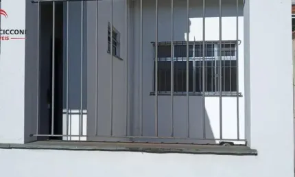 Casa com 2 quartos para alugar na Vila Príncipe de Gales, Santo André  por R$ 2.000