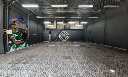 Barracão / Galpão / Depósito para alugar no Santo Antônio, São Caetano do Sul  por R$ 13.000