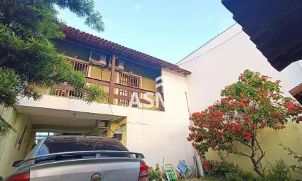 Casa para fins comerciais com 4 dormitórios, 143 m² - venda por R$ 1.800.000 ou aluguel por R$ 5.574/mês - Village Rio das Ostras - Rio das Ostras/RJ