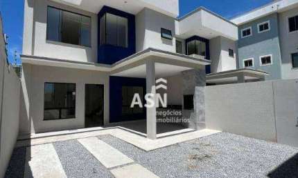 Casa Dúplex com 3 dormitórios à venda, 150 m² por R$ 790.000 - Costazul - Rio das Ostras/RJ