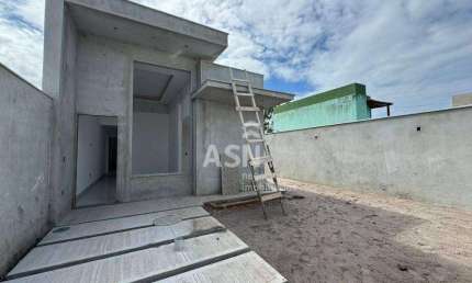 Casa Linear com 2 dormitórios à venda, 53 m² por R$ 320.000 - Enseada das Gaivotas - Rio das Ostras/RJ