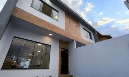 Casa com 3 quartos à venda no Vale das Palmeiras, Macaé 