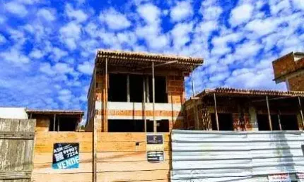 Casa 02 Dorm. em Extensão Serramar  -  Rio das Ostras