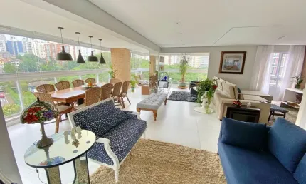 Apto Alto Padrão - Chácara Klabin - 217 m² - 4 dorm sendo 3 suites