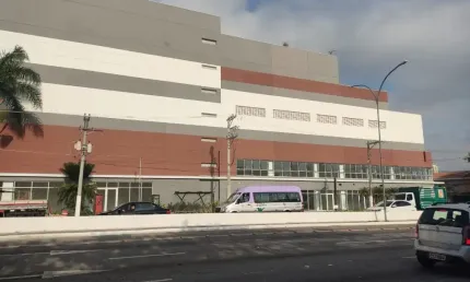 Loja comercial a 350 m. do metrô sacomã (linha verde) - 362 m²