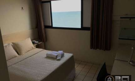 Flat com 1 dormitório à venda, 50 m² por R$ 300.000 - Boa Viagem - Recife/PE.