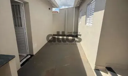 Casa a Venda em Vila Carmem - 2 Dorms, 1 Suite, R$ 530 mil