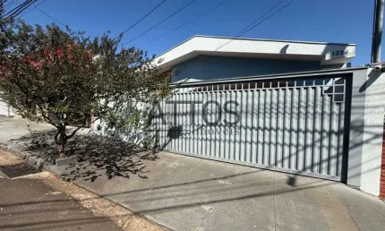 Casa com 3 quartos para alugar na Rua Henrique Gregori, 1324, Vila Boa Vista 1, São Carlos, 206 m2 por R$ 2.778