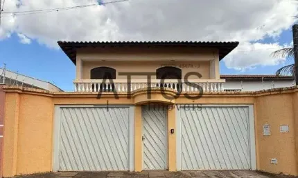 Casa com 4 quartos para alugar na Rua Manoel de Oliveira Ordonho, 271, Jardim Acapulco, São Carlos, 300 m2 por R$ 3.334