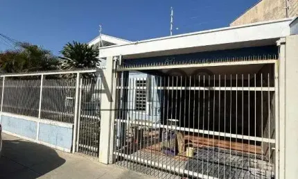 Casa com 3 quartos para alugar na rua hipólito josé da costa, 601, vila são josé, são carlos, 150 m2 por r$ 2.778
