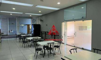 Sala, 30 m² por R$ 2.441/mês - Edifício Black &amp; White