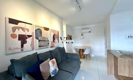 Lindo Apartamento no Condomínio GLASS Alphaville - MOBILIADO