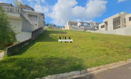 Lindo TERRENO de 360m² no Valville 1 - ACEITA PERMUTA E PARCELAMENTO DIRETO