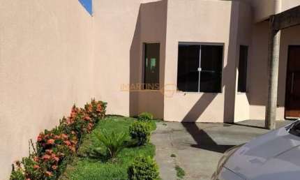 Casa com 3 quartos à venda na 1, 1, Aeroporto, Araguari