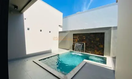 Casa à venda no bairro Jardim Interlagos - Araguari/MG