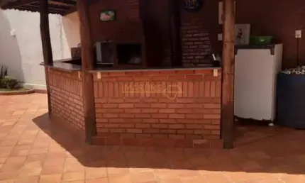 Casa com 3 quartos à venda no Miranda, Araguari 