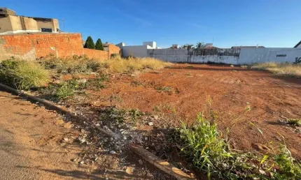 Terreno para Venda, Araguari / MG, bairro Jardim Interlagos 1