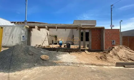 Casa à venda no bairro Jardim Interlagos III - Araguari/MG