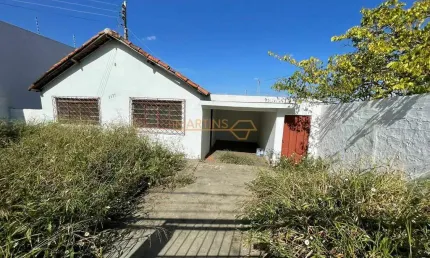 Casa com 3 quartos à venda no Industrial, Araguari 