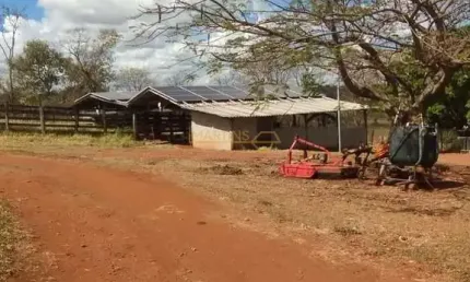Fazenda à venda no bairro Área Rural de Araguari - Araguari/MG