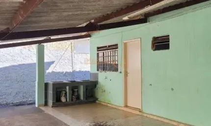 Casa com 3 quartos à venda no Jóquei Clube, Araguari 