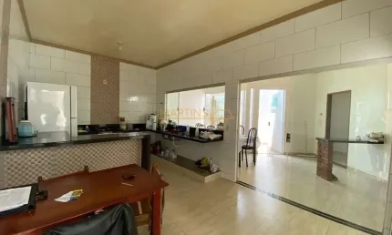 Casa com 3 quartos à venda no Miranda, Araguari 