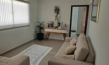 Casa com 3 quartos à venda no Interlagos, Araguari 