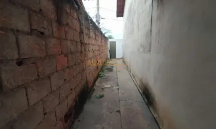 Casa à venda no bairro Portal do Cerrado - Araguari/MG