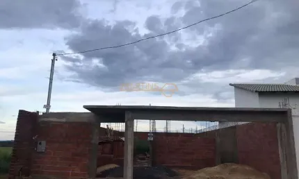 Terreno à venda no bairro Jardim Interlagos III - Araguari/MG