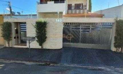 Casa com 4 quartos à venda no Bosque, Araguari 