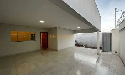 Casa à venda no bairro Jardim Interlagos III - Araguari/MG