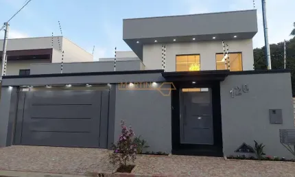 Casa com 3 quartos à venda no Bosque, Araguari 